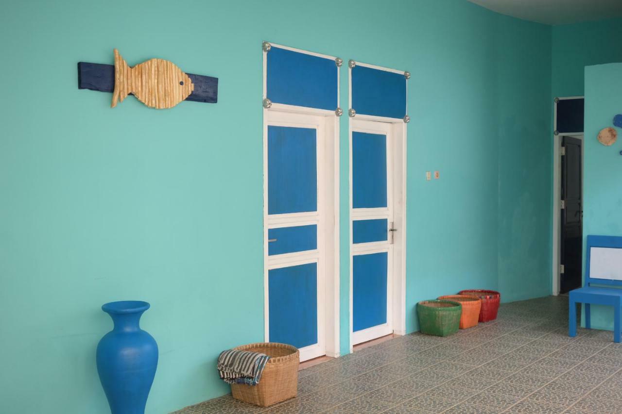 Blue Coral Homestay Karimunjawa Exterior photo